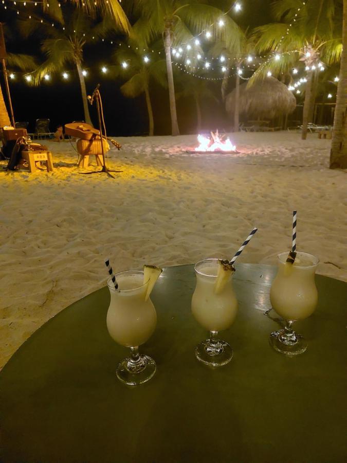 Caribbean Beach Resort Blenchi Curacao Willemstad Bagian luar foto