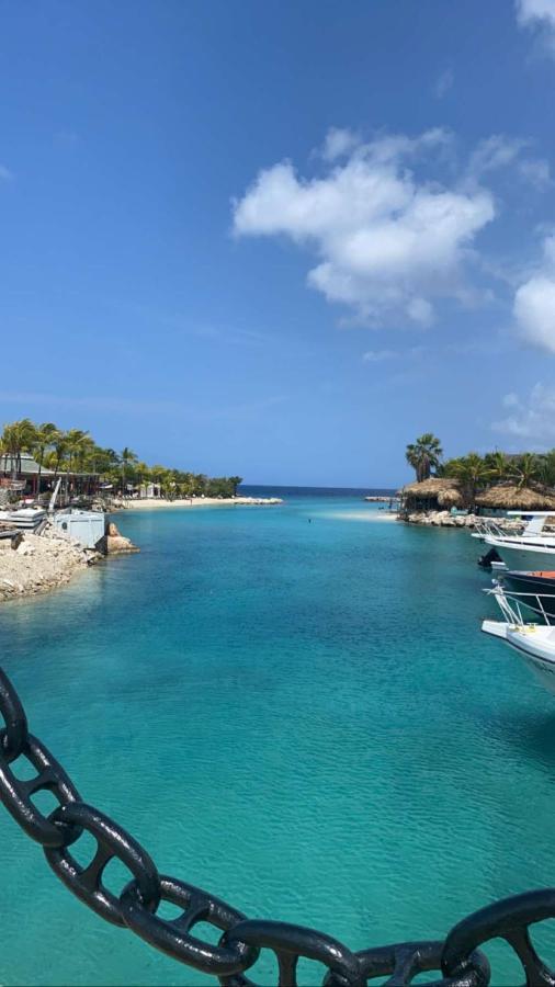 Caribbean Beach Resort Blenchi Curacao Willemstad Bagian luar foto