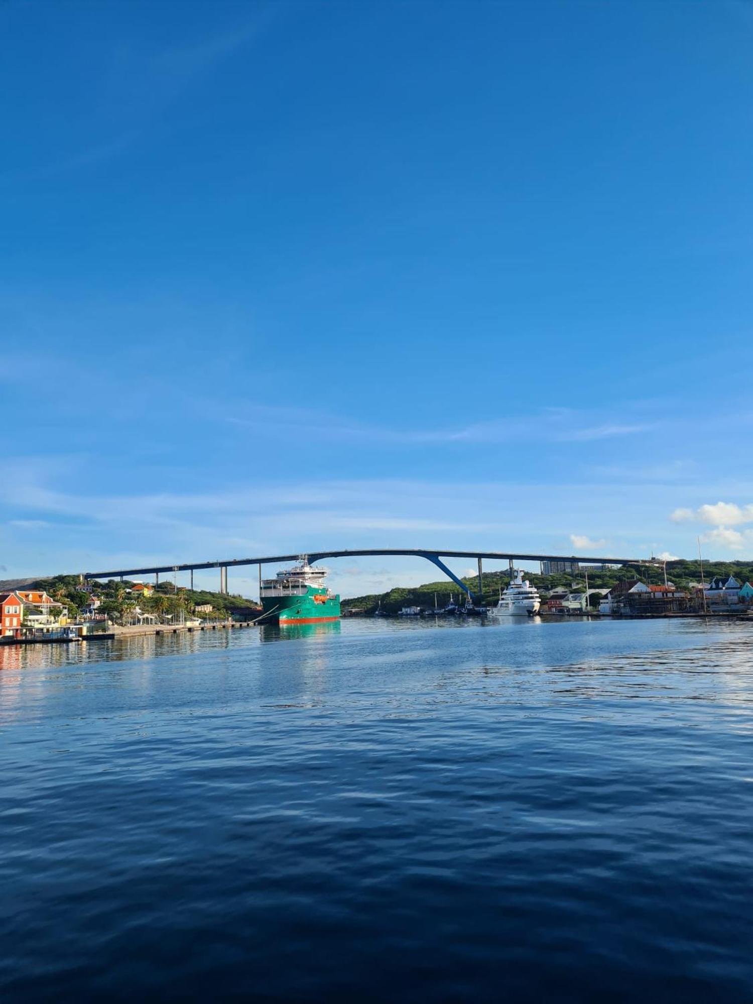 Caribbean Beach Resort Blenchi Curacao Willemstad Bagian luar foto