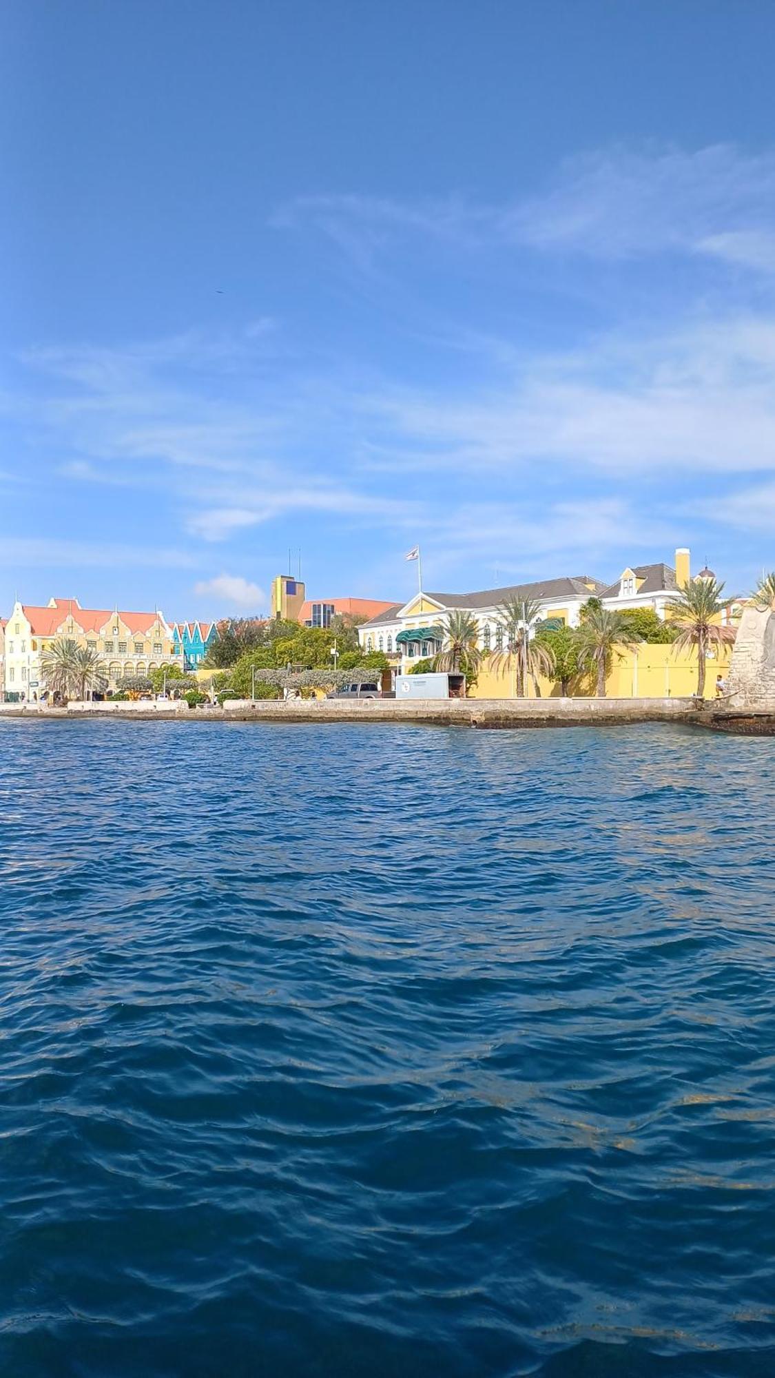 Caribbean Beach Resort Blenchi Curacao Willemstad Bagian luar foto